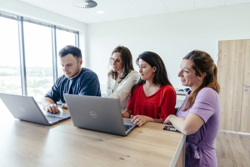 Avec Performance Max, atteignez votre audience de manière plus efficace